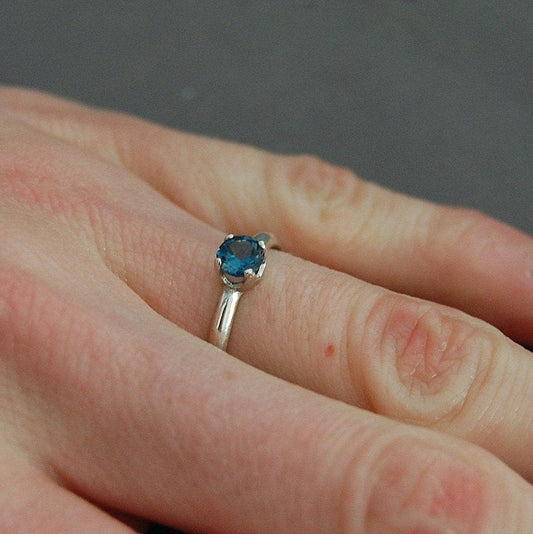Azula - Blue Topaz Gemstone Ring Set in Solid Argentium Silver, FREE SHIPPING US