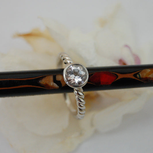 Kira - Morganite Gemstone Engagement Ring