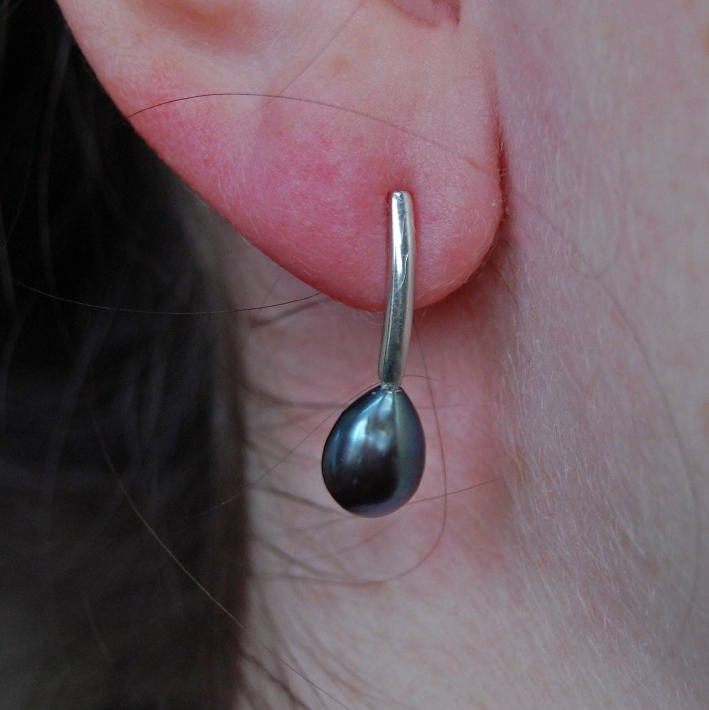 Colette - Freshwater Pearl Minimalist Earrings Set in Argentium® Sterling Silver