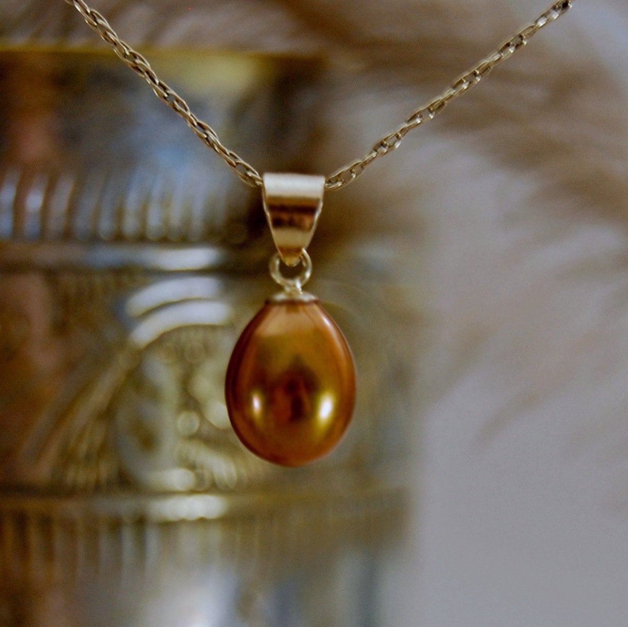 Arda - Freshwater Pearl Pendant 14kt Solid Gold FREE SHIPPING US