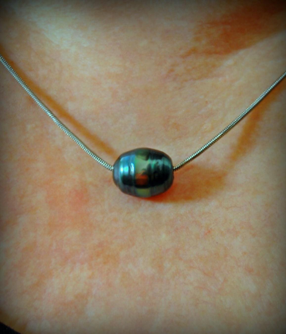 Taylor - Tahitian Pearl Necklace, Floating Pearl on an 18" Vintage Sterling Silver Snake Chain. FREE SHIPPING US.