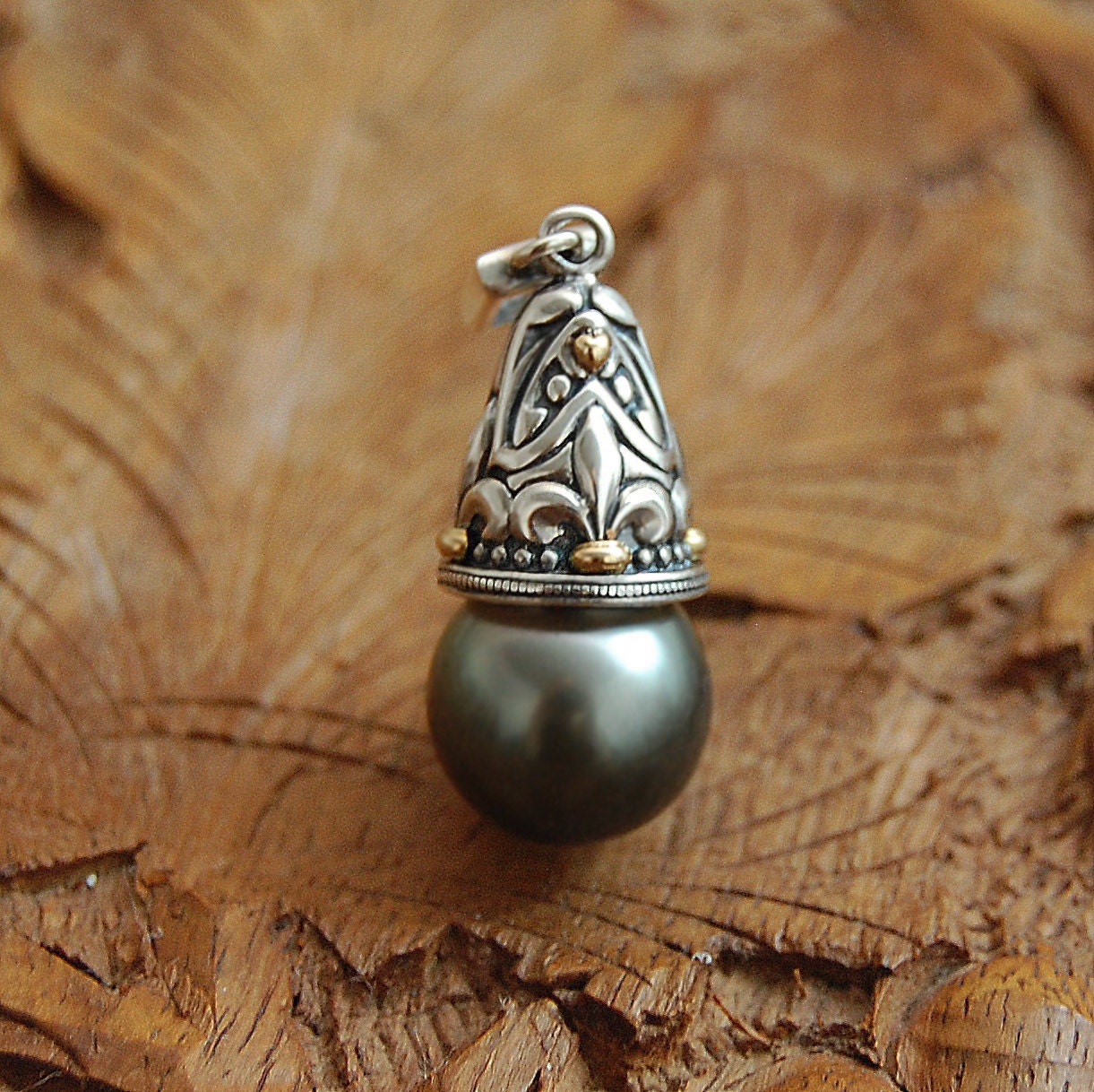 Elizabeth - Tahitian Pearl Pendant Set in Sterling Silver with Gold Accent, FREE SHIP USA