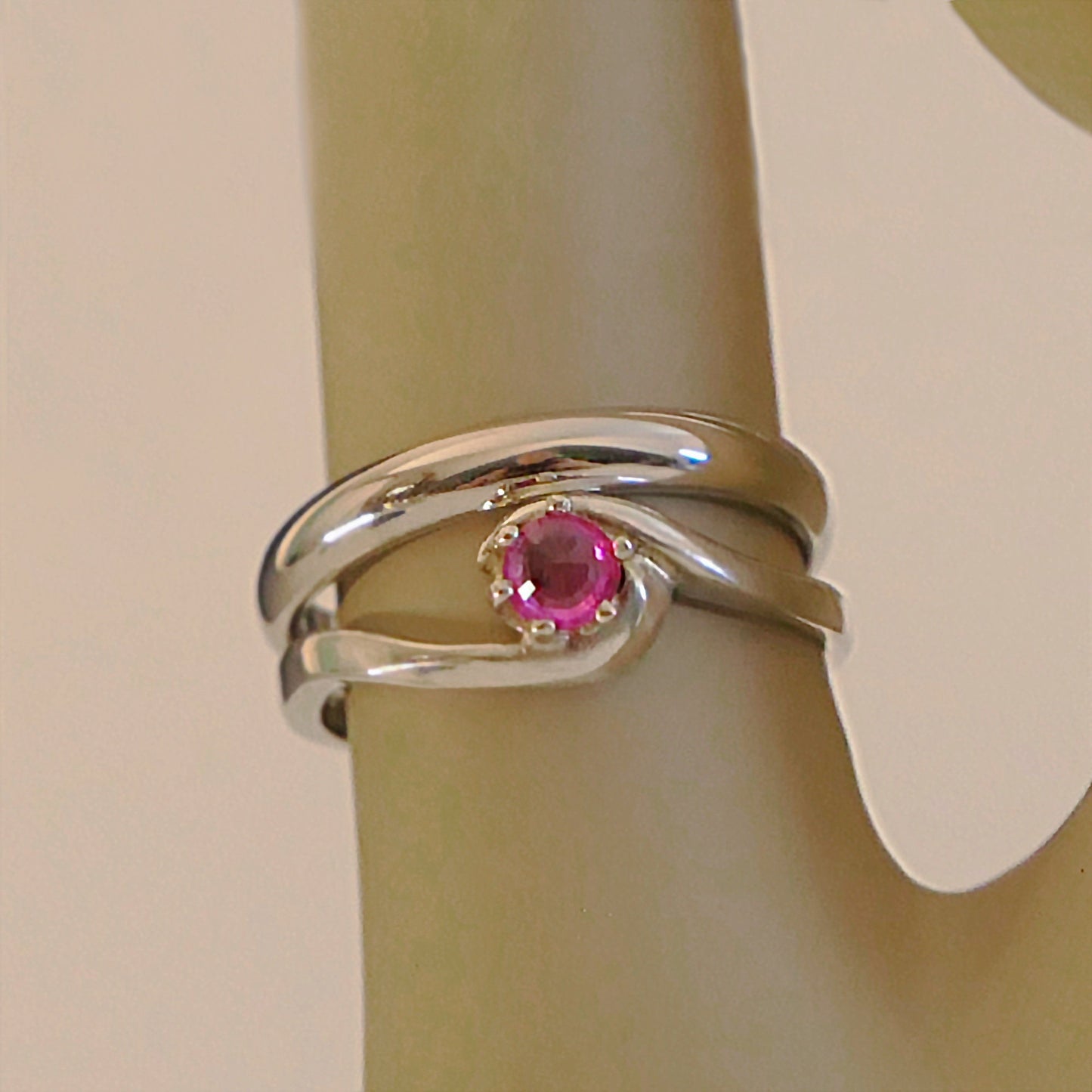 Pembe - Pink Sapphire Engagement Ring