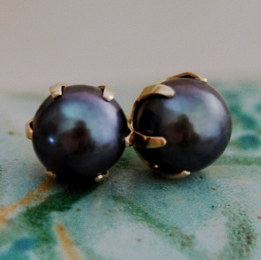 Rajani - Black Pearl Stud Earrings, Dainty, Solid 14k Yellow Gold. FREE SHIPPING US