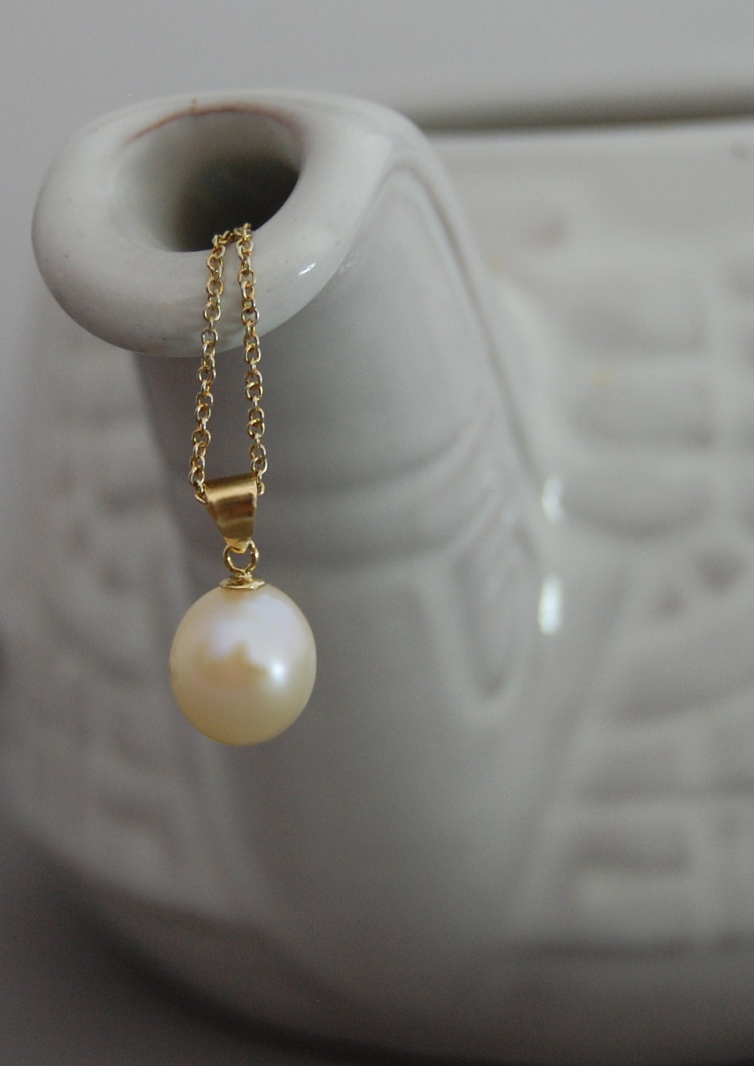 Korra - Pearl Pendant Set in 14kt Gold