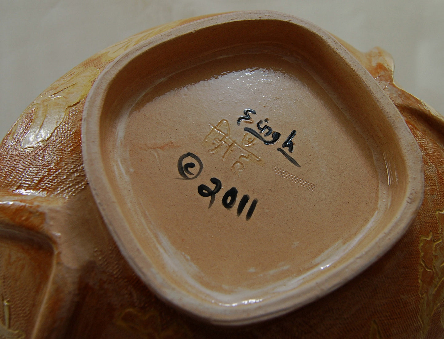 Provencal Ginkgo - Large handmade bowl with sgraffito drawings and added strap handles with a Ginkgo leaf motif. Free shipping US.