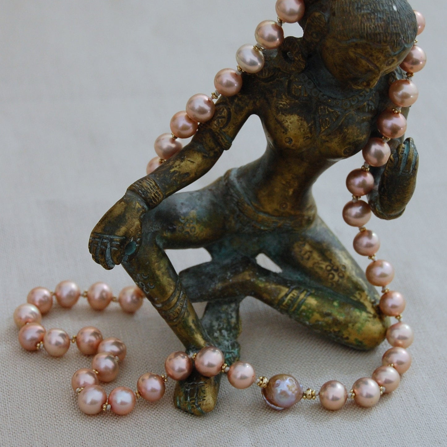 Greta - Pearl and Gold Matinee Necklace Handmade - Gift Wrapping Included. FREE SHIPPING US.