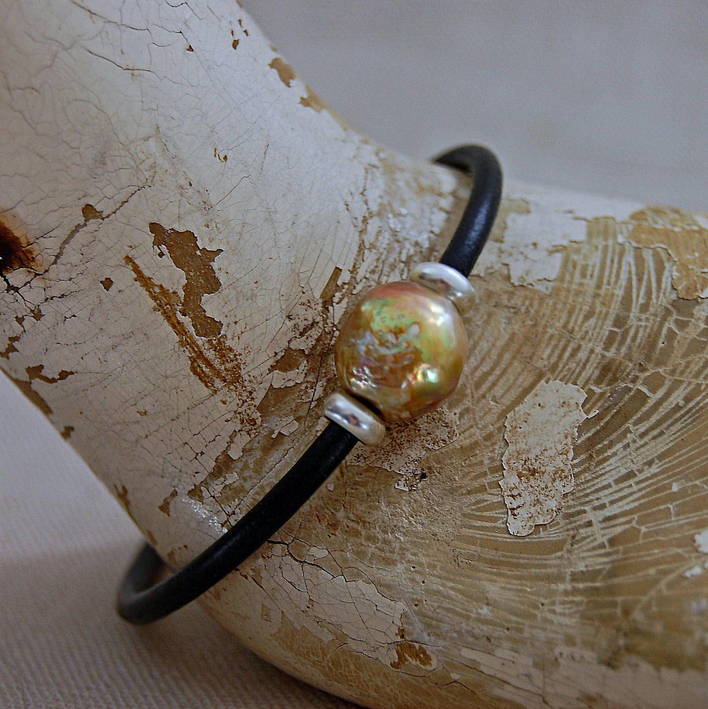 Cassie - Leather Pearl Boho Bracelet