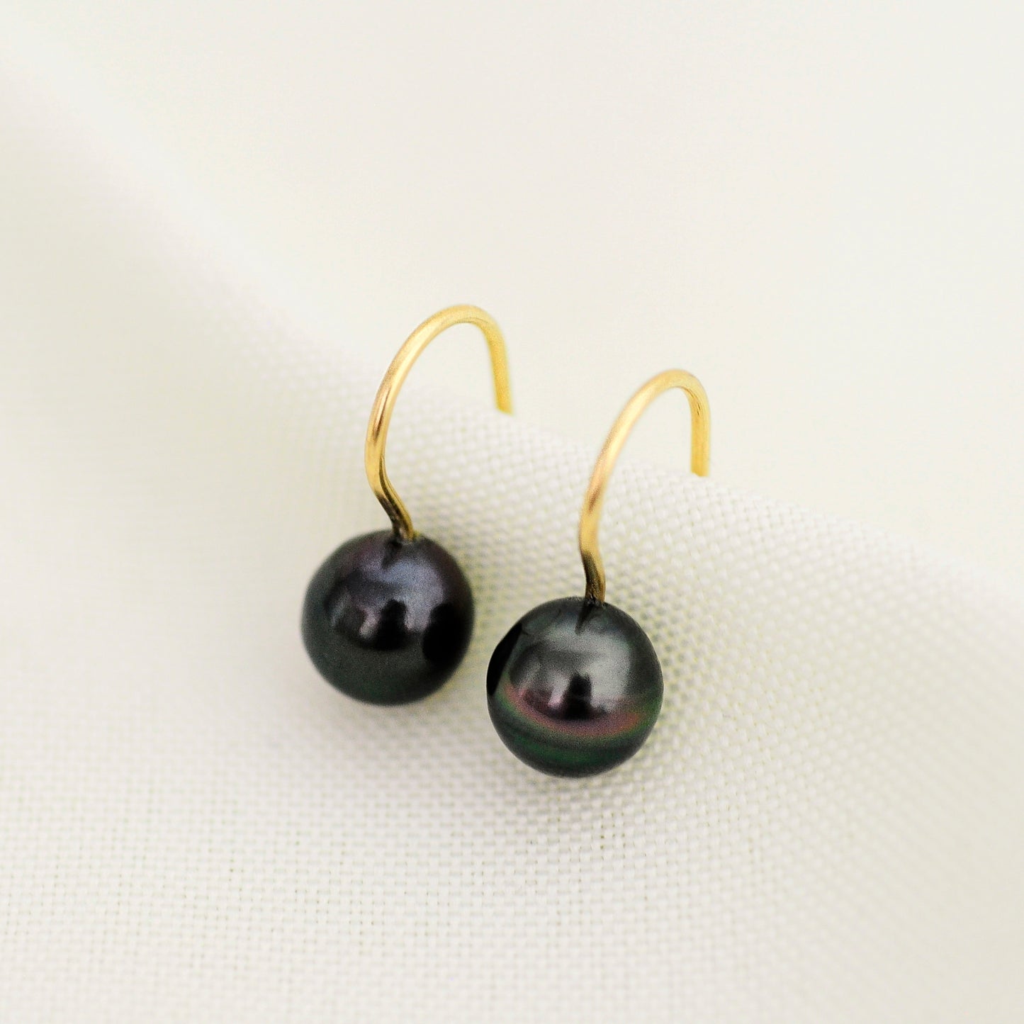 Gemma - Black Tahitian Pearl Earrings 14k Gold FREE SHIP US