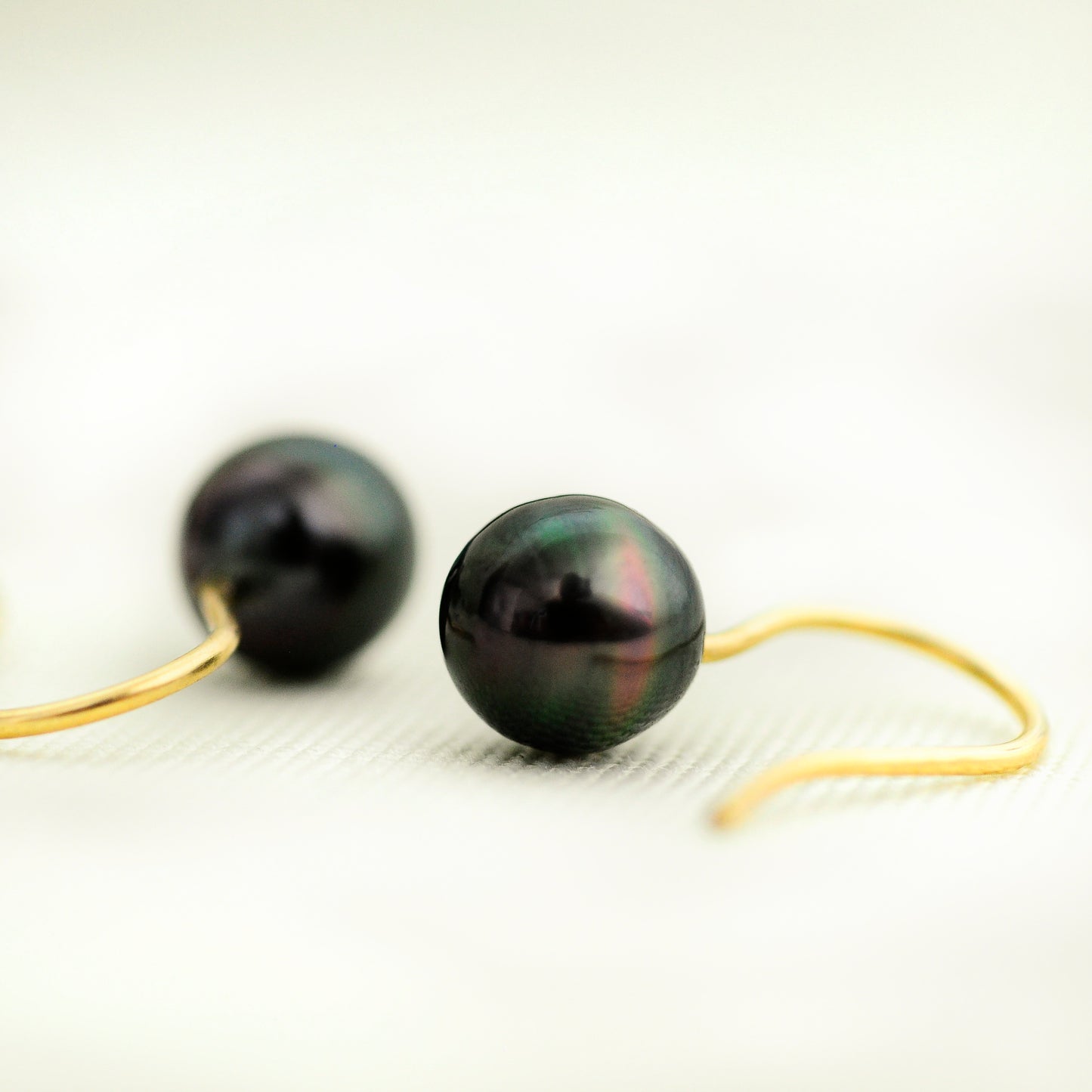 Gemma - Black Tahitian Pearl Earrings 14k Gold FREE SHIP US