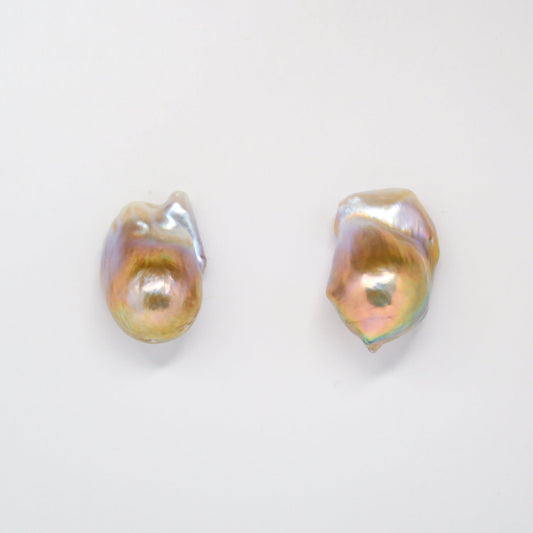 D380 - Loose Freshwater Flameball Pearls Pair.