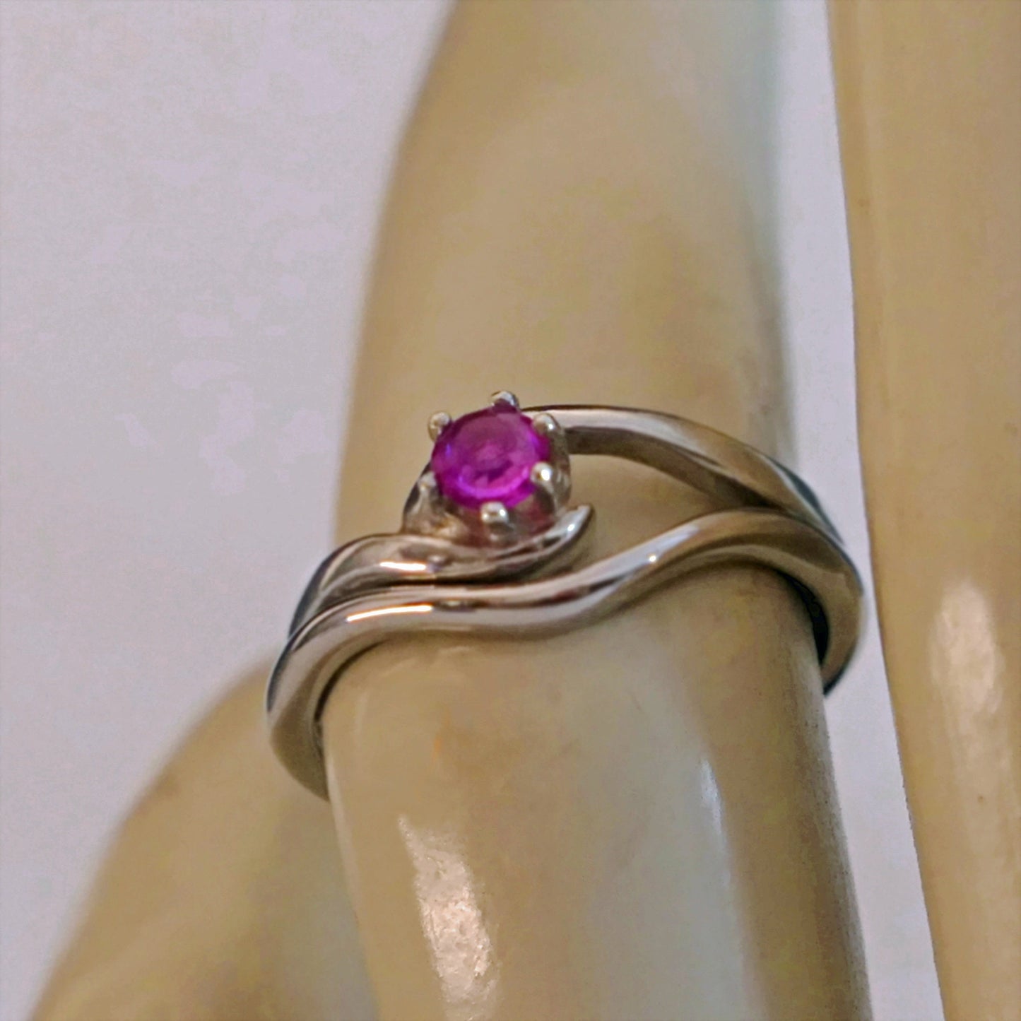 Pembe - Pink Sapphire Engagement Ring