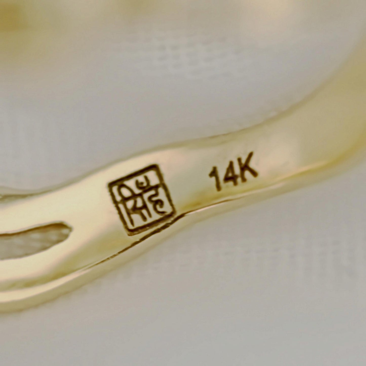 Alyssa - Blue Sapphire Ring Set in 14kt Solid Gold with a Floral Motif. SHOP EXCLUSIVE. Free Shipping US.