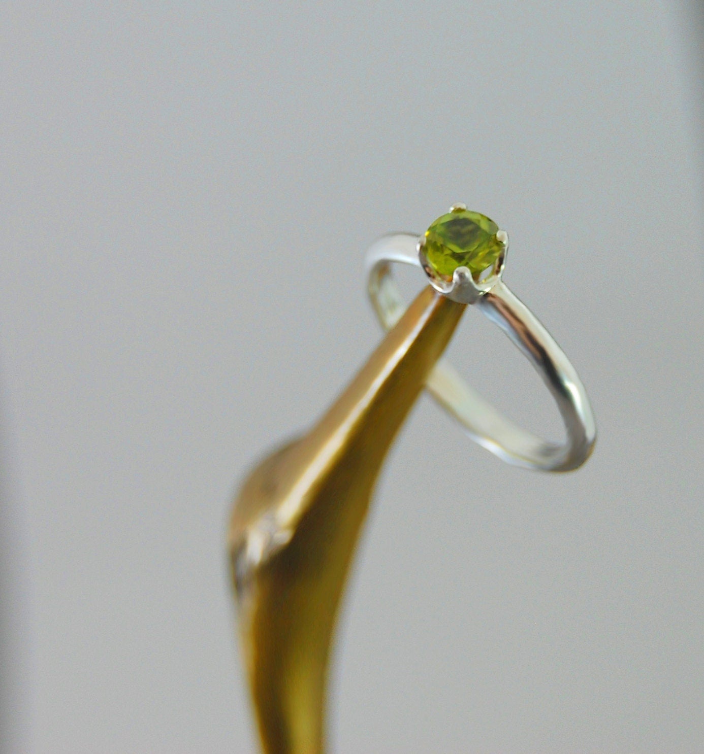 Alaqua - Peridot Gemstone and Sterling Silver Engagement Ring