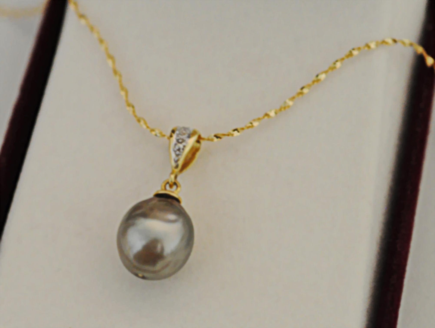Ally - Baroque Tahitian Pearl Pendant with 14k Gold Diamond Accent
