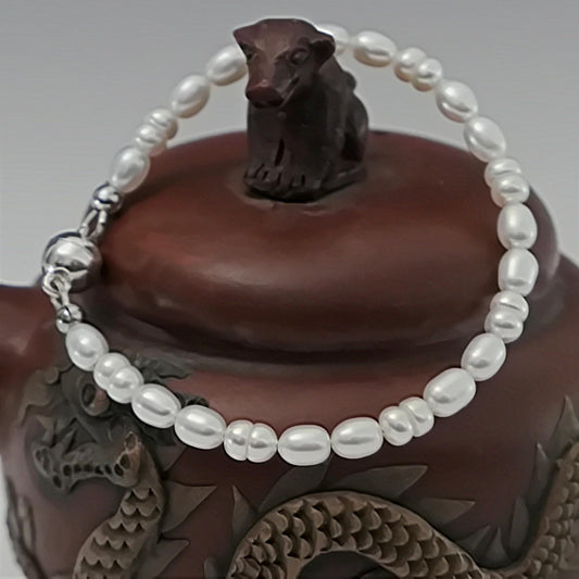 Thea - Beautiful White Freshwater Pearl Bracelet with Sterling Silver Magnetic Clasp. FREE SHIPPING US.