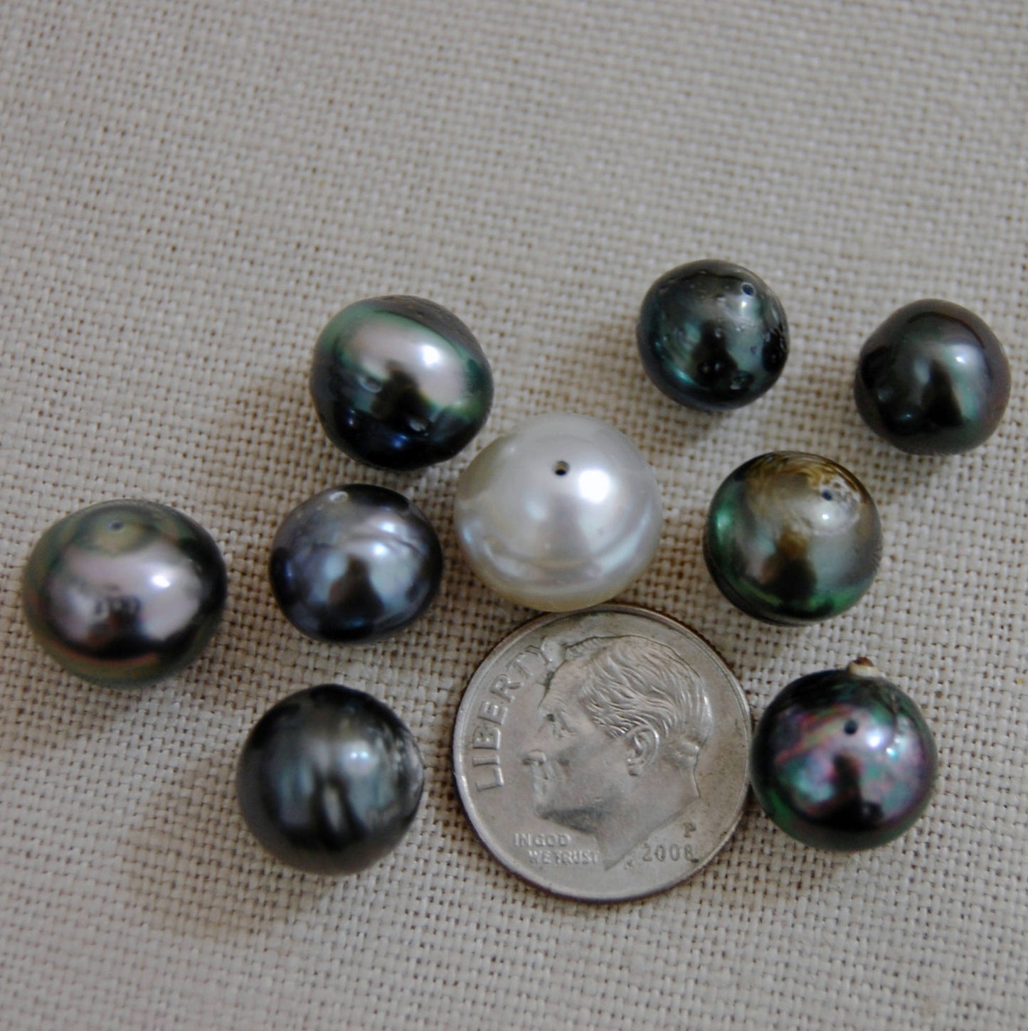 D266 - Loose Tahitian Pearls