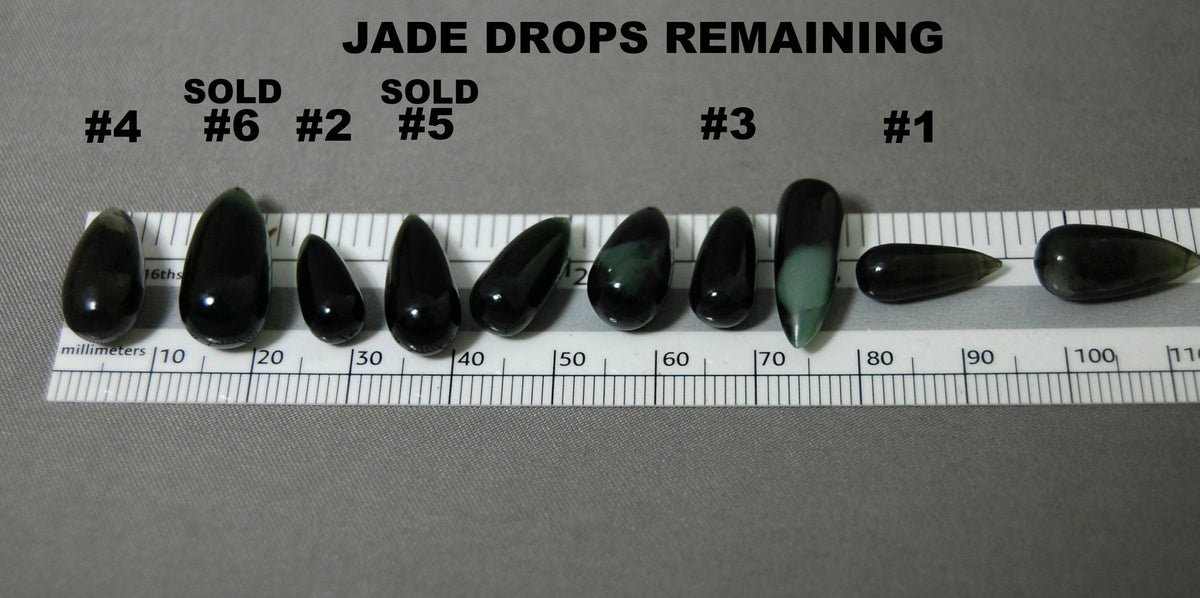 D207 -  Loose Jade Gemstones