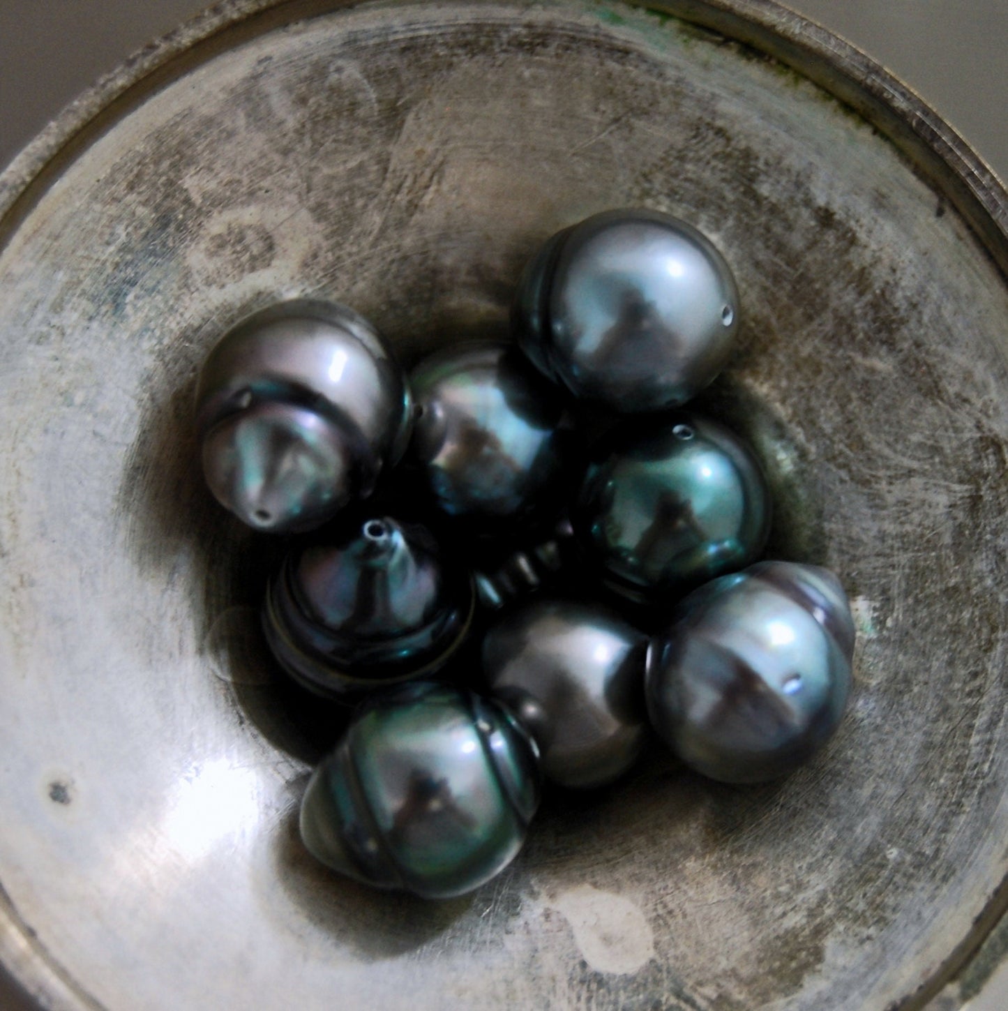 D287 - Loose Tahitian Pearls