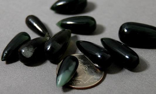 D207 -  Loose Jade Gemstones