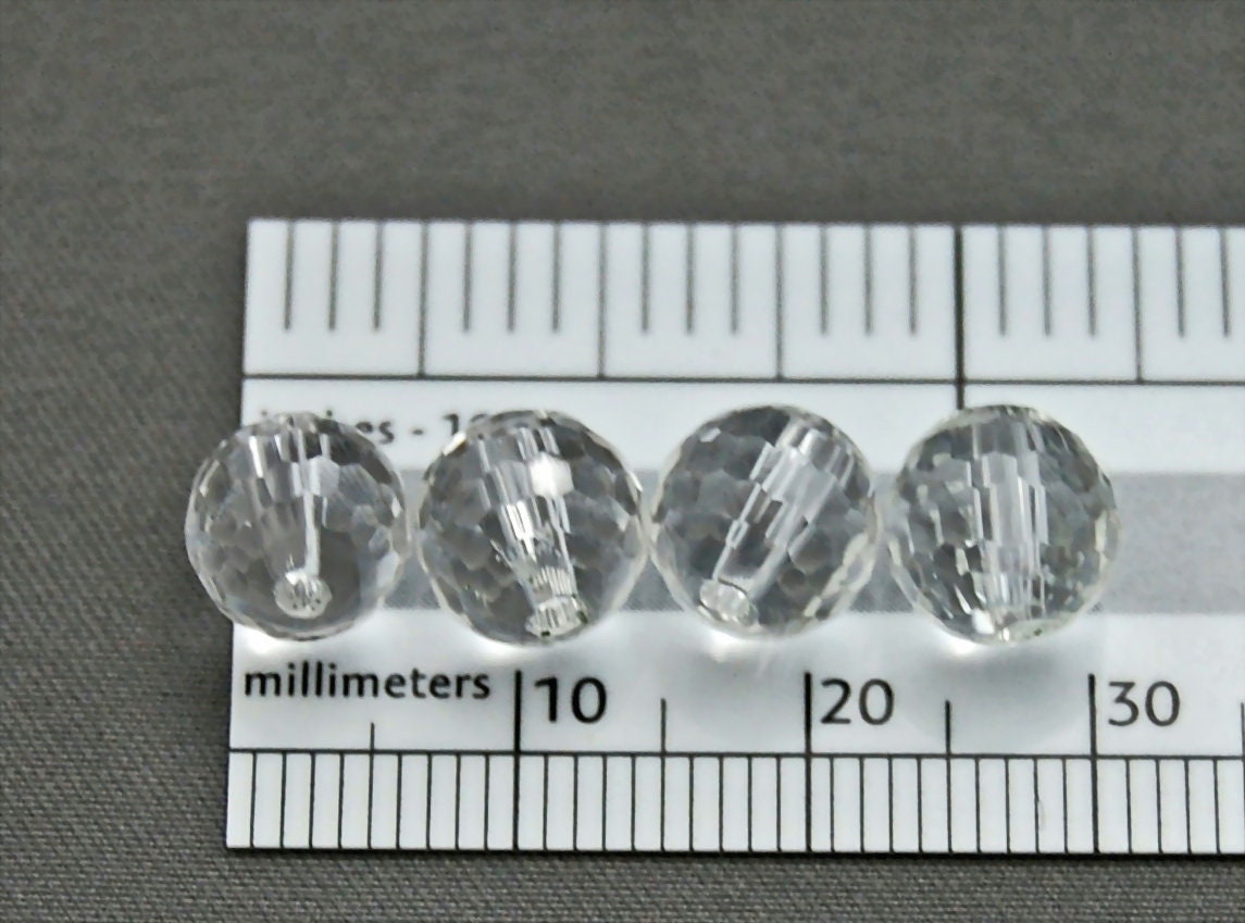 D113 - Loose Faceted Crystal Quartz Beads