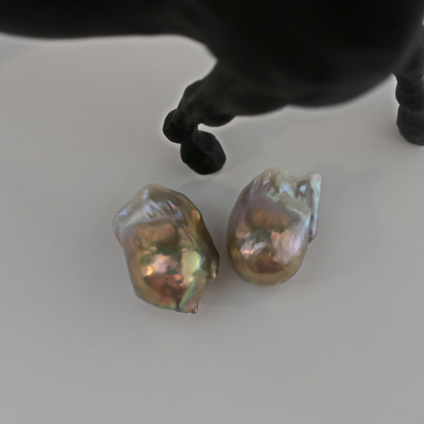 D380 - Loose Freshwater Flameball Pearls Pair.