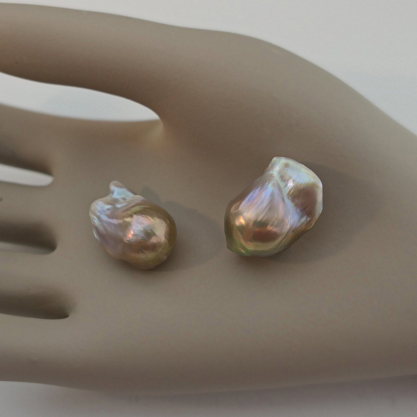 D380 - Loose Freshwater Flameball Pearls Pair.