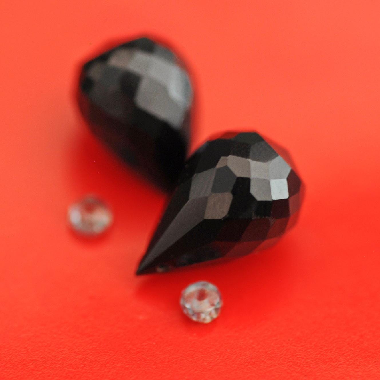 D103a - Onyx Gemstone Earring Pair, Onyx Faceted Gemstones, Tundra Sapphire Gemstones, Jewelry Making Supply. AAA Grade.