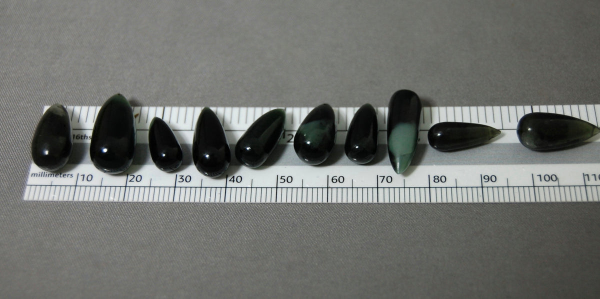 D207 -  Loose Jade Gemstones
