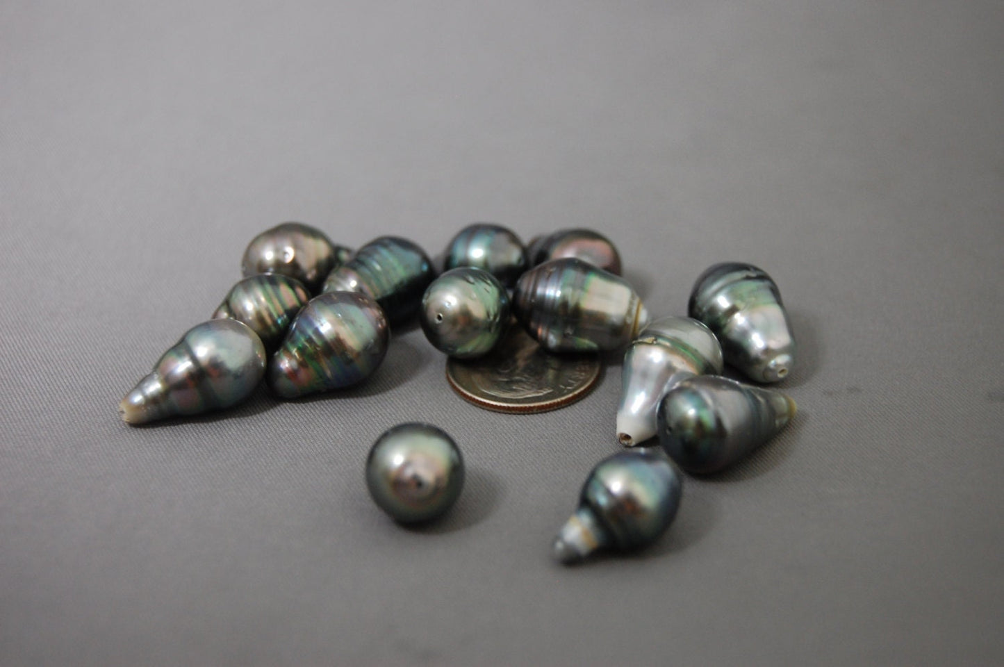 D221- Loose Tahitian Pearls