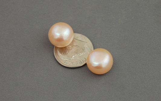D237 - Loose Freshwater Pearl Pair